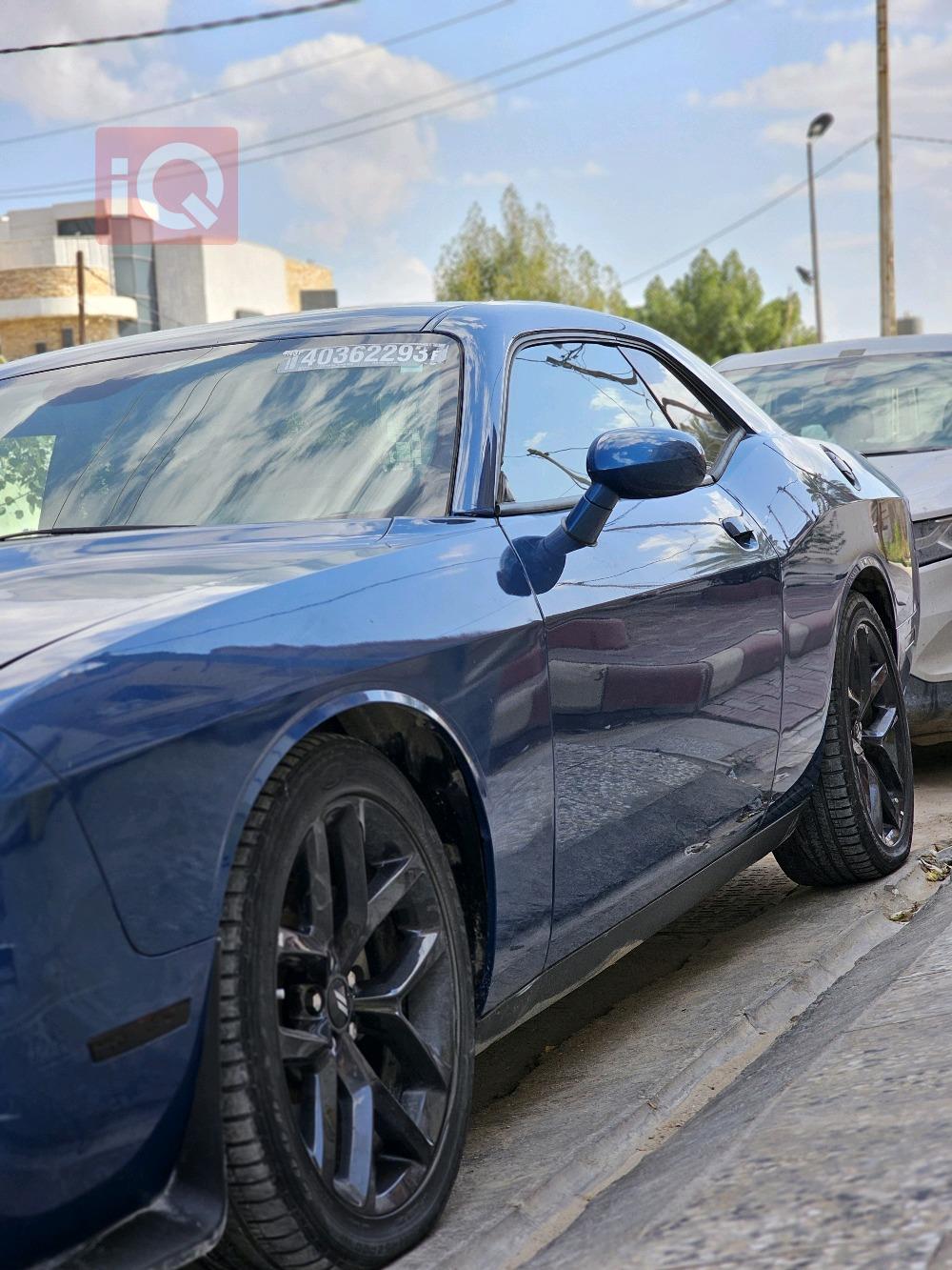 Dodge Challenger